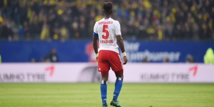 HSV-coach neemt Djourou aanvoerdersband af