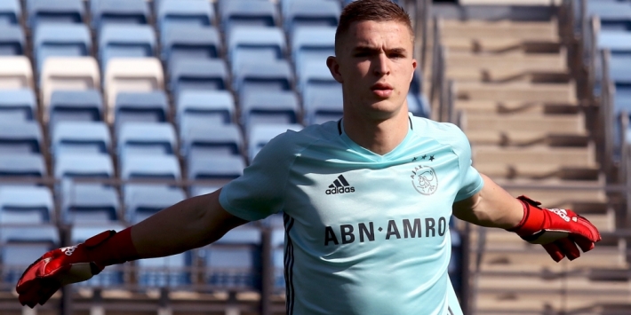 FC Twente neemt keeper De Lange (19) over van Ajax