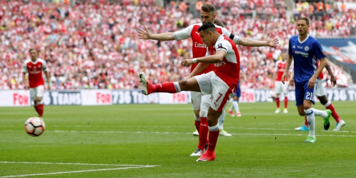 Conte vindt dat de goal van Sánchez niet had mogen tellen