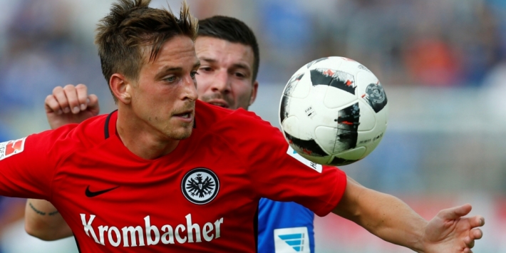 Schalke haalt nieuwe linksback op bij Eintracht Frankfurt