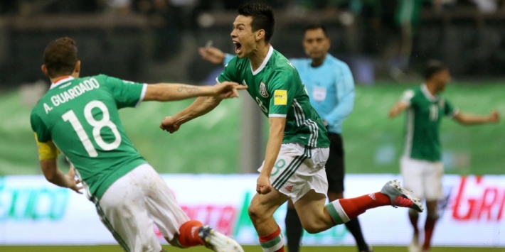 Geweldige invalbeurt Lozano levert Mexico WK-ticket op
