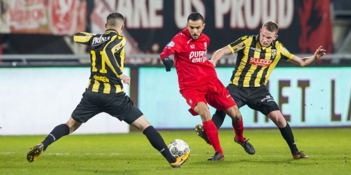 Twee mooie goals als enige hoogtepunten in Enschede