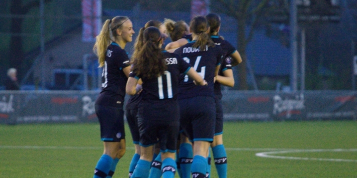 Vrouwen FC Twente beginnen play-offs met zege op PSV