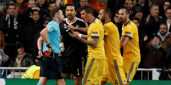 Buffon drie duels geschorst voor wangedrag tegen Real