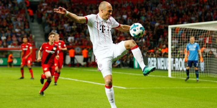 Bayern slacht Leverkusen en blijft kans houden op triple