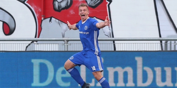 Mirani maakt hattrick als verdediger: "Heel bizar is dit"