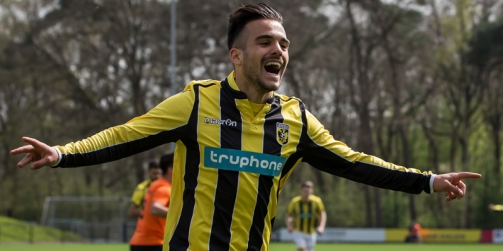 Vitesse behoudt Mercan: "Het eerste halen is het doel"