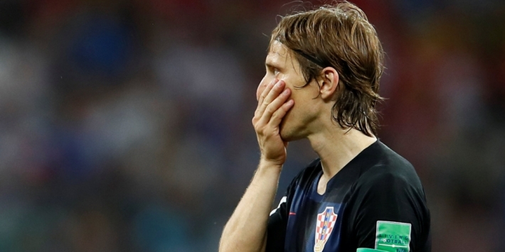 Modric bekeek beelden van Schmeichel, maar miste penalty toch