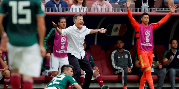 PSV'er Lozano baalt van vertrek Mexicaanse bondscoach Osorio