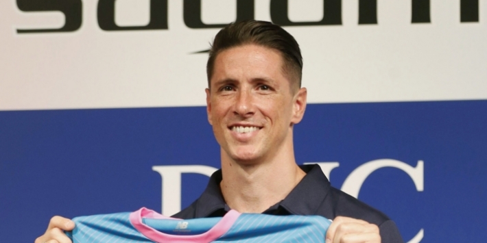 Torres scoort eindelijk in Japan en wint van Iniesta