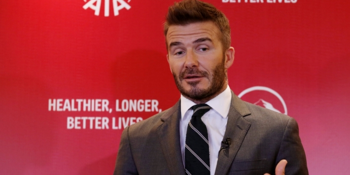 Ook Beckham koopt tien procent van de aandelen van Salford City