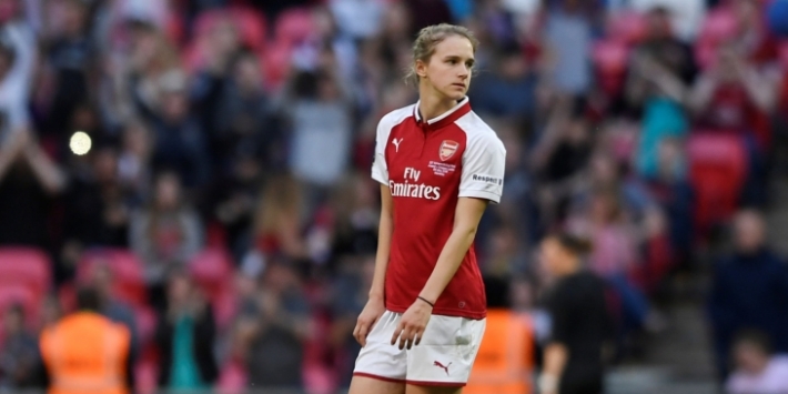 Miedema scoort in best bezocht vrouwenduel ooit in competitie