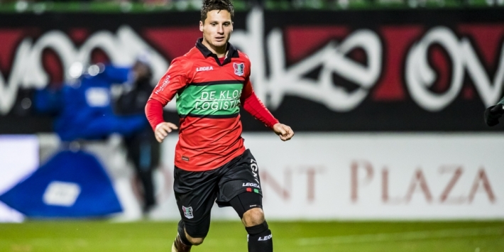 Transfervrije Overtoom (30) op amateurbasis naar Telstar