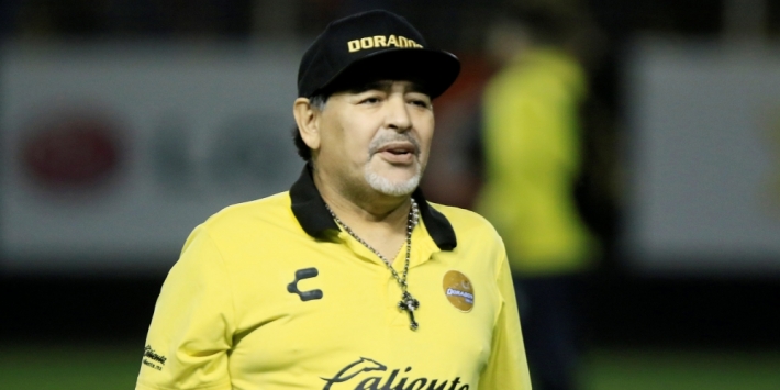 Maradona debuteert met nipte nederlaag tegen Racing Club