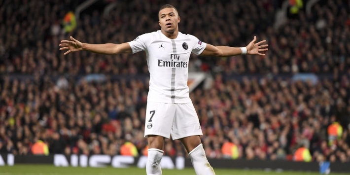 Mbappé zonder Neymar en Cavani voorin: "Dat was even wennen"