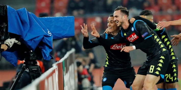 Napoli en Chelsea overtuigen en winnen hun uitduel