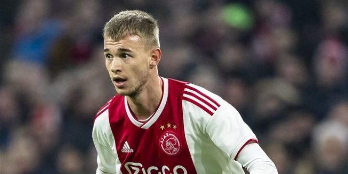 'Ajax wil Sinkgraven voor juiste transfersom laten gaan'
