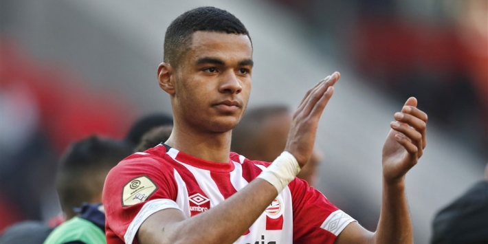 PSV ondanks bevlieging Gakpo ten onder tegen Frankfurt
