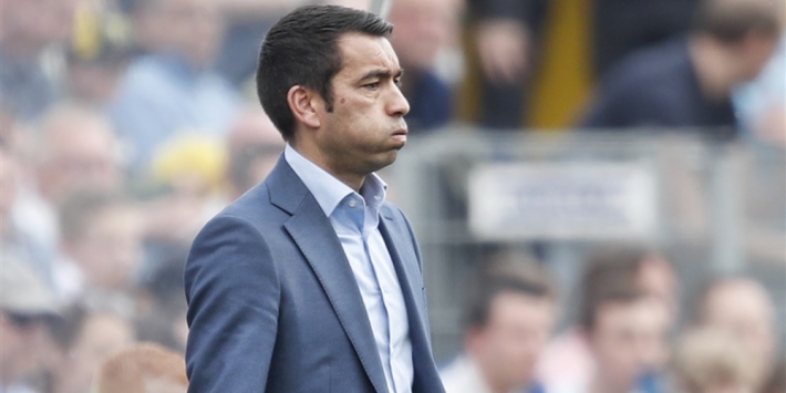 'Gio' gepresenteerd bij Rangers: "Deze club lijkt erg op Feyenoord"