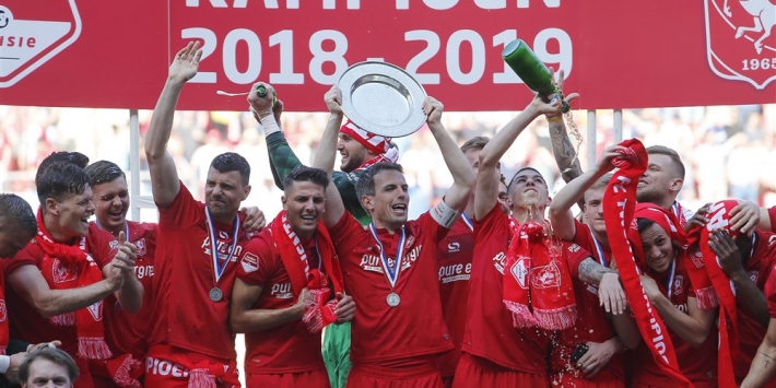 Dit gebeurde in het veelbewogen kampioensjaar van FC Twente