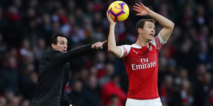 Arsenal-flop Lichtsteiner vertrekt uit Emirates Stadium