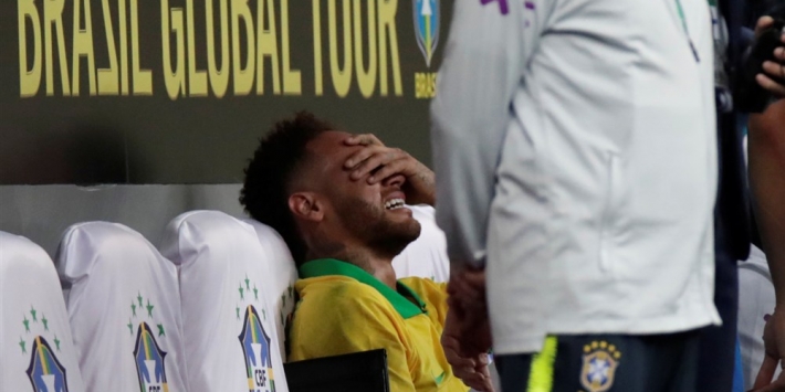 PSG komt met update: Neymar vier weken uit de roulatie