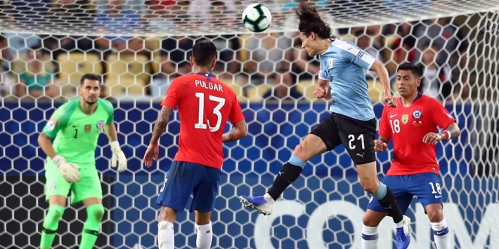 Uruguay als groepswinnaar door na nipte zege op Chili