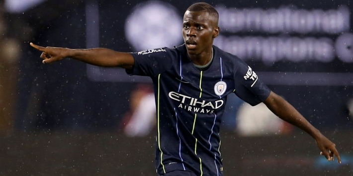 PSV huurt verdedigende middenvelder van Manchester City