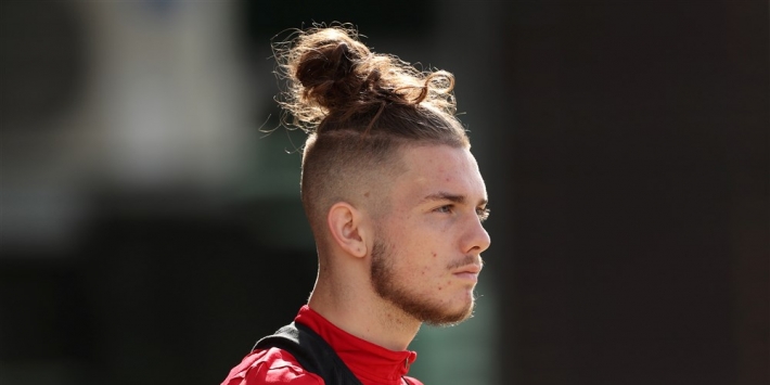 Zeer talentvolle Elliott (16) bestraft voor beledigen van Kane