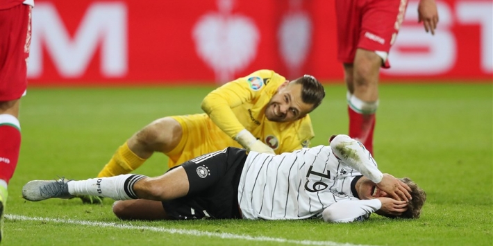 Vier blessures voor Duits international Waldschmidt na botsing