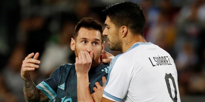 Messi en Cavani ruziën in Tel Aviv: "Wil je vechten?"