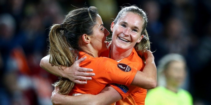 Van Lunteren stopt per direct als Oranje-international