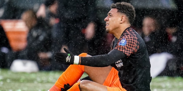 Zorgen om knie van Malen: spits mogelijk ook zwaar geblesseerd
