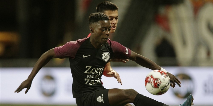 FC Utrecht verlengt met talentvolle buitenspeler Maddy