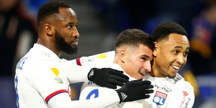 Tete loot met Olympique Lyon het Paris Saint-Germain van Bakker