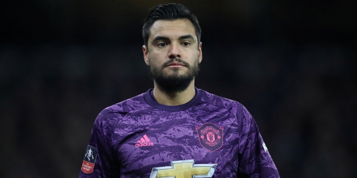 United gaat niet door met Van Gaal-aanwinsten Romero en Rojo