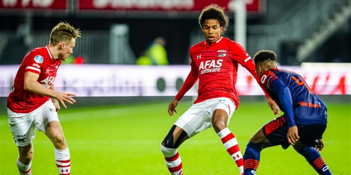 Stengs over Ziyech-opvolging bij Ajax: "We gaan het zien"