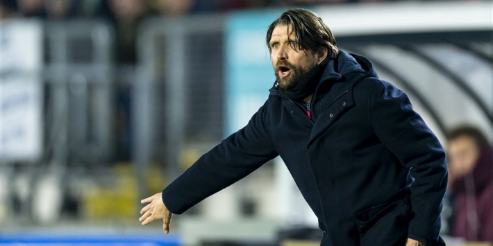 Molhoek treedt alweer terug uit technische staf van NAC Breda