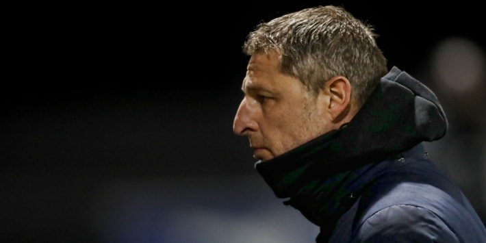 Jong AZ-coach Vonk schrok: "Was een vervelende mededeling"