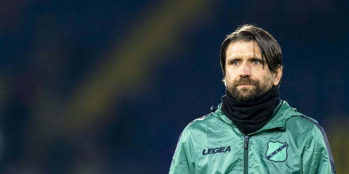 Hyballa spreekt van 'Eredivisie-team' na nederlaag tegen Jong Ajax