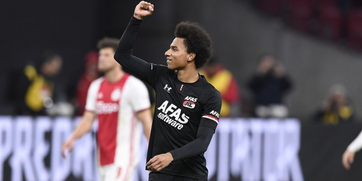 Kieft: 'Stengs en Boadu, plak er nog een jaar aan vast bij AZ'