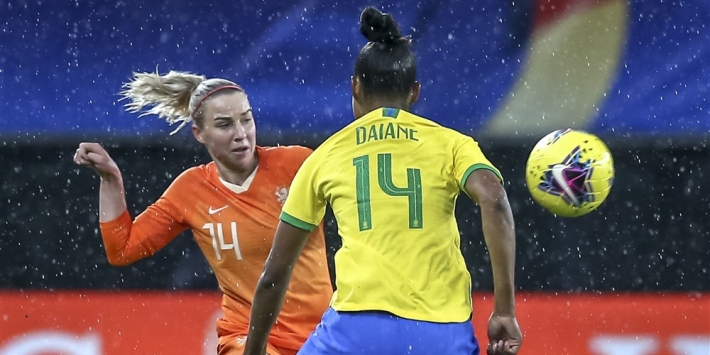 Oranje Leeuwinnen starten Tournoi de France met remise
