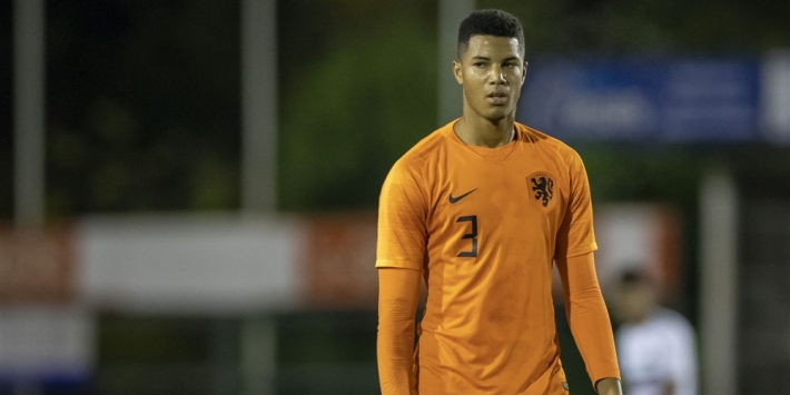 Concurrentie Ajax en AZ bij Mbuyamba: "Chelsea meest concreet"