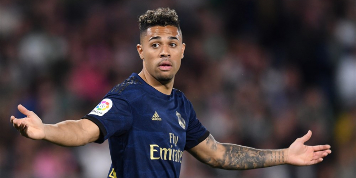 Coronageval bij Real Madrid na mini-vakantie van spelers