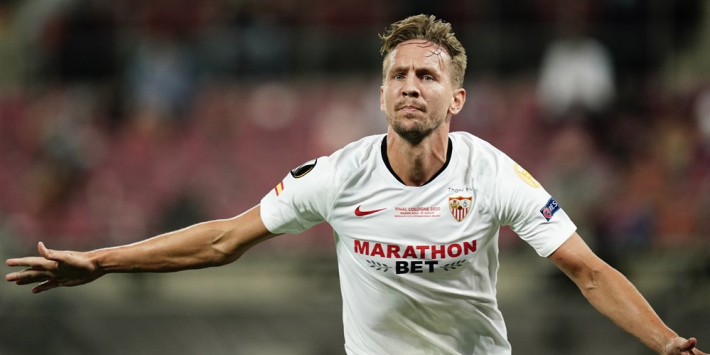 Basisplaats Luuk de Jong, Ziyech en Vilhena op de bank