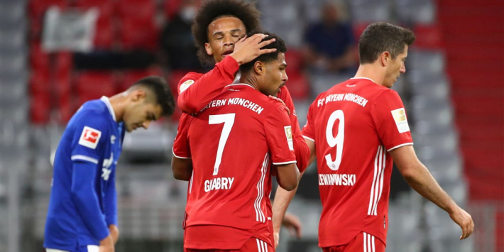 Bayern start seizoen in oude vorm: Schalke 04 vernederd