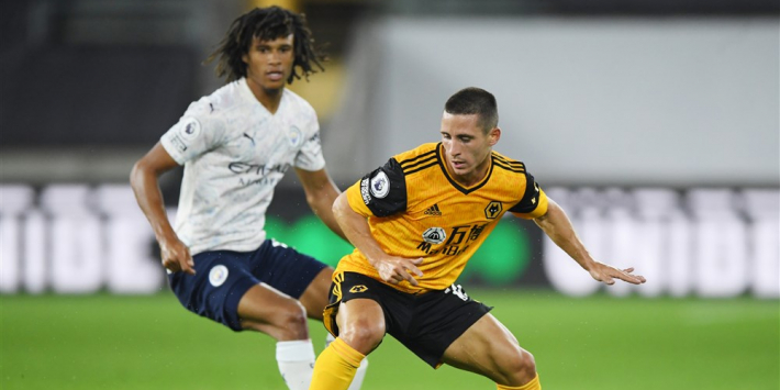Aké kijkt tevreden terug op 'lastig' debuut bij Manchester City