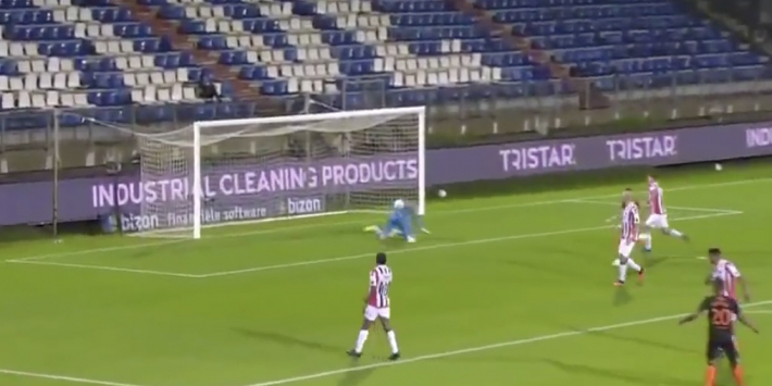 Video: blunder keeper Ruiter brengt Willem II in grote problemen