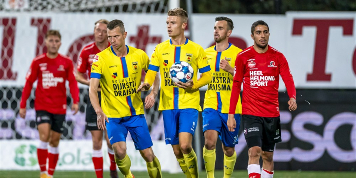 Cambuur haalt na matige eerste helft uit in Helmond ...