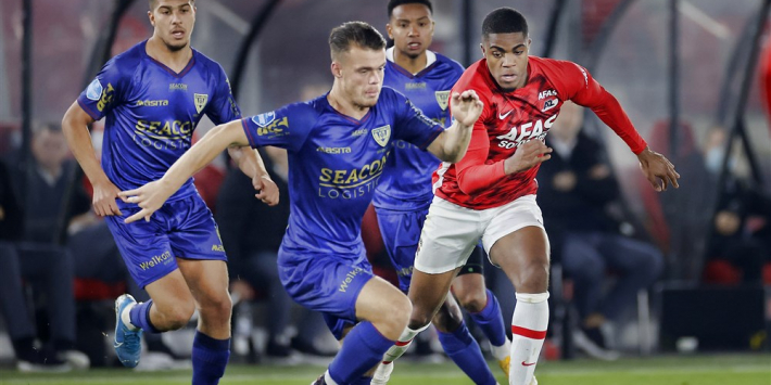 Tienkoppig AZ verliest tegen VVV wederom punten in slotfase